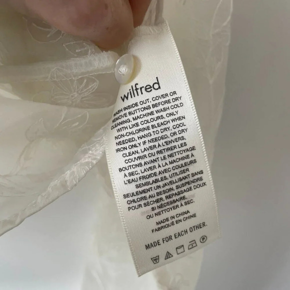 Aritzia Wilfred Peplum Embroidered Floral Blouse NWT White Espace - Picture 6 of 7